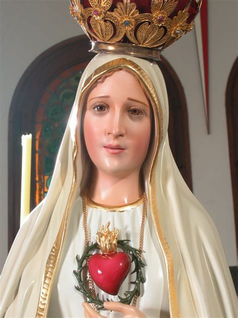 Virgen de fátima y su biografía. Virgen de Fátima - Archisevilla - Siempre Adelante