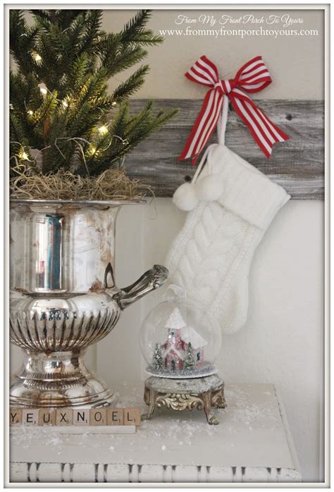 From My Front Porch To Yours Farmhouse Christmas Vignette