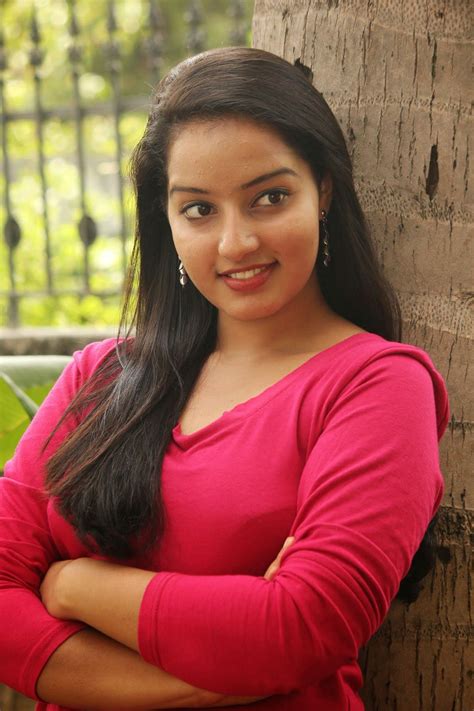 Hot Photos Of Mallu Girl Malavika Menon Indian Film Actress South