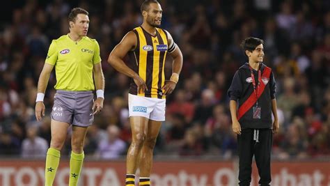 A putrid first half saw them trail hawthorn by 36 points at half time and the game. Essendon vs Hawthorn | Pictures | The Standard ...