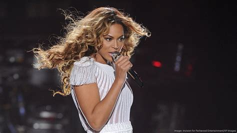 Beyoncé Joins Taylor Swift In Performing In Kc See How The Tours