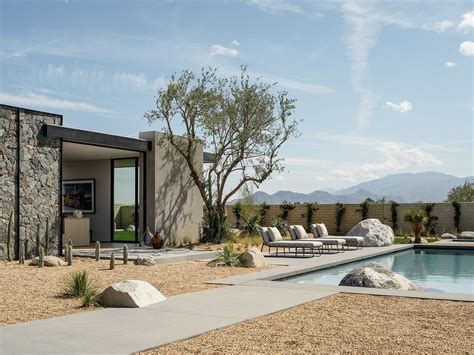 Photo 12 Of 13 In A Striking Desert Contemporary In Rancho Mirage