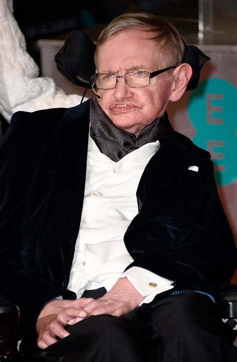 Stephen Hawking Thinks These 3 Things Could Destroy Humanity