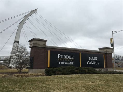 Purdue University Fort Wayne Extending Spring Break Wane 15