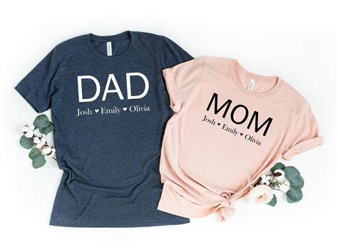 Custom Parents Shirt Dad And Mom Shirt With Kids Name Daddy Etsy