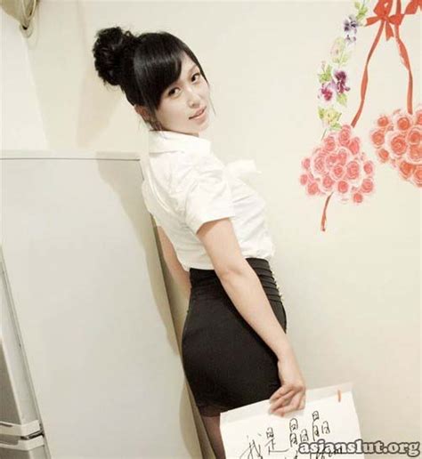 Pretty Chinese Girl Xiaojing ASIAN SLUT