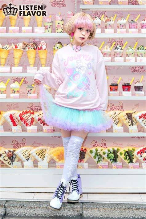 Haruka Kurebayashi X Listen Flavor Odekake Panda Chan Sweatshirt