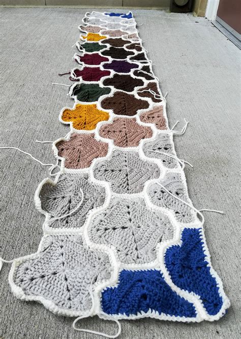 A brilliant idea for a wedding gift or any other occasion. The last of the 2019 Wedding Gift Afghans! The great ...