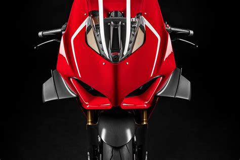 The 2020 ducati panigale v4 comes in a variety of trim levels, but the base v4, v4 s, v4 s corse, and v4 speciale all share the same 1,103cc v4 engine. 2019 Ducati Panigale V4 R in Malaysia - RM299,000 DU 2018 ...