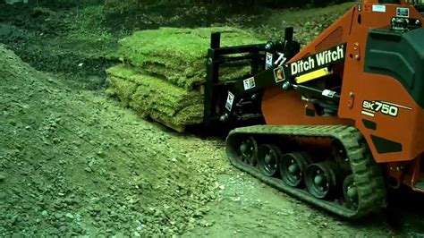 Ditch Witch Sk750 Mini Skid Steer Youtube