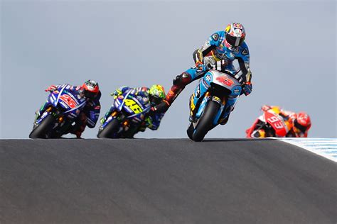 Imprendibile vinales, recupera lorenzo, rossi solamente undicesimo. 2017 Phillip Island MotoGP Results | Australian Grand Prix ...