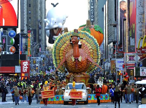How To Watch The Macys Thanksgiving Day Parade 2019 On Tv And Online