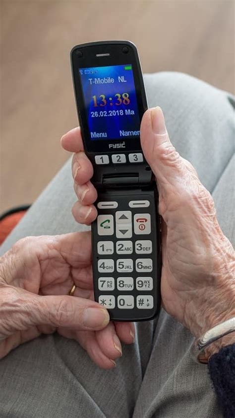 10 Innovative Gadgets For Senior Citizens