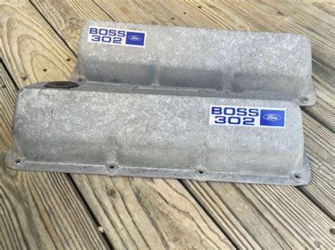 Purchase Ford 302 Boss Cast Aluminum Valve Covers Pn 7214 With Oil