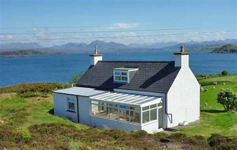 Self catering in scotland made easy. Holiday cottage Poolewe, Wester Ross, highland Scotland