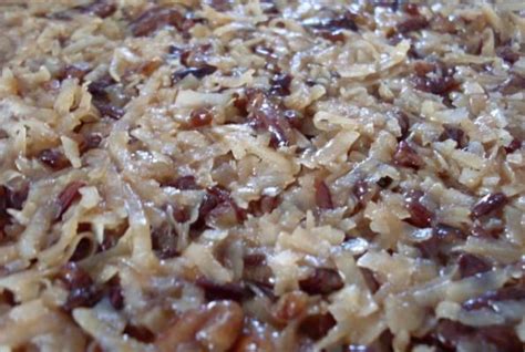 Rate this coconut pecan frosting (vegan) recipe with 1/2 cup vegan margarine (smart balance), 3/4 cup sugar, 1 1/2 cups shredded coconut, 1 cup pecans, 1/2 cup soymilk, 1 tsp vanilla Easy vegan coconut pecan frosting | Coconut pecan frosting ...
