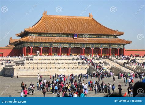 Crowds Of People At Forbidden City Editorial Image Image Of Ancient