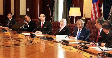 We wish to maintain a high level of integrity and responsibility among our 10. The Scribe A Kadir Jasin: Masa Untuk Membuat Penilaian dan ...