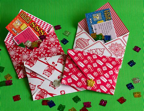 When pulled on each side the crackers you can buy them but they are usually prettier and have better prizes inside if you make them yourself. Alternative Christmas Crackers | The Party People, online magazine