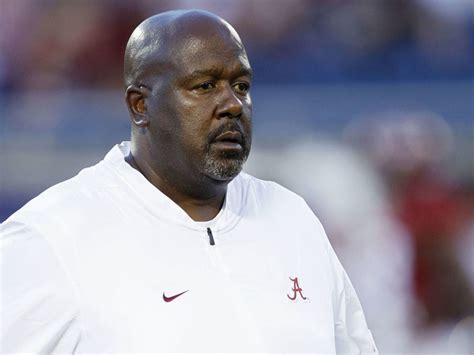 Alabama S Locksley Among 5 Broyles Finalists For Top Assistant