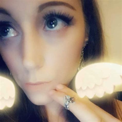 In effect, this allows you to make your eyebrows grow faster. 14+ How Long Does It Take For Your Eyebrows To Grow Back ...