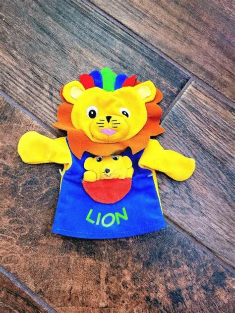 Baby Einstein 9and Lion Hand Puppet With Baby Lion Cub In Front Pocket