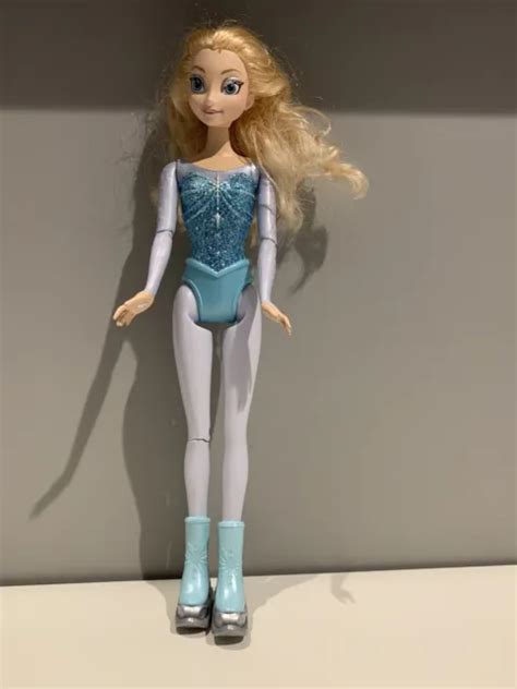 Disney Princess Ice Skating Elsa Barbie Doll 12 Frozen Princess 2013