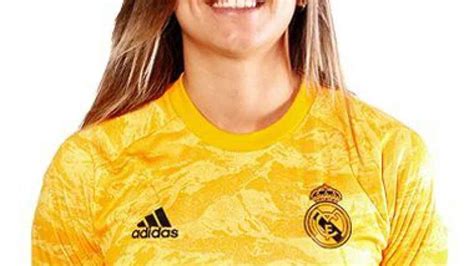 Misa la portera del Real Madrid Femenino futuro de la Selección y que
