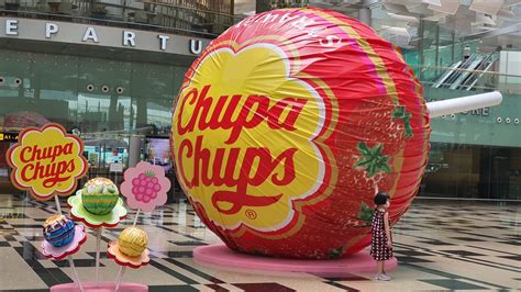 Changi Airport Singapore The Largest Chupa Chups Lollipop Display In