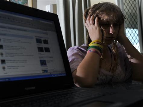 How To Stop The Teen Cyber Bullying Scourge Au — Australias Leading News Site