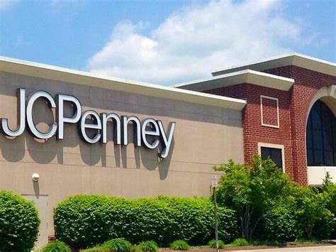Jcpenney To Close Even More Stores In 2023 As It Continues To Struggle