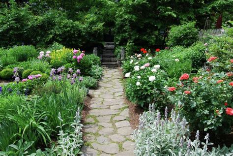 Take A Tour Of Beautiful Private Gardens