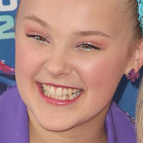 Jojo Siwa Clothes And Outfits Steal Her Style Clear Lip Gloss Pink Lip