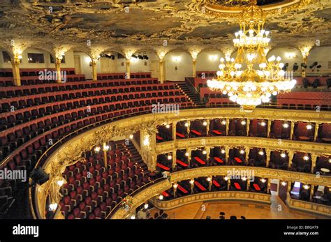 Interior Prague State Opera Stock Photo Alamy