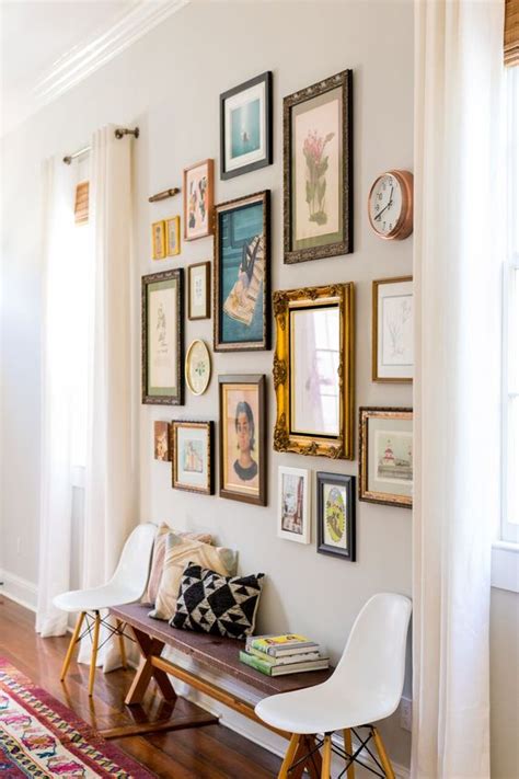 How To Hang A Wall Art Right 3 Tips And 23 Examples Digsdigs