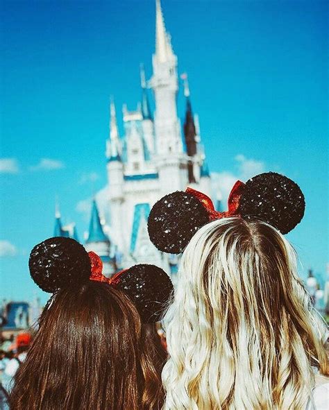 Pin By Cóttón Càndy On Best Friends Forever Disneyland Pictures