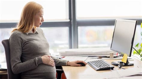 8 Things Your Pregnant Coworker Wishes You Knew