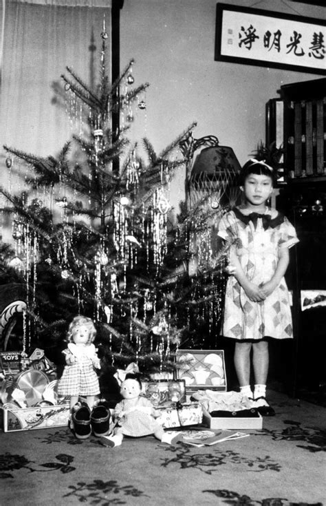 ddr densho 18 81 — girl with christmas tree densho digital repository