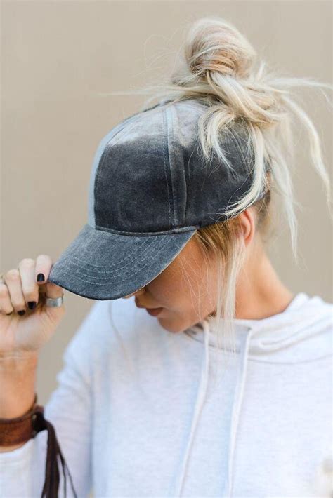 23 Hairstyles To Wear With A Baseball Cap Hairstyle Catalog