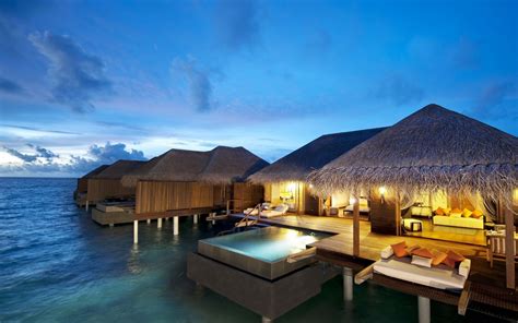Maldives Travel Guide - Vacation Advice 101