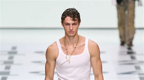 Dolce And Gabbana Spring 2023 Menswear Fashion Show Vogue