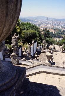 Please submit any useful information about climbing monte cavo that may be useful to other climbers. Bom Jesus do Monte - Wikipedia