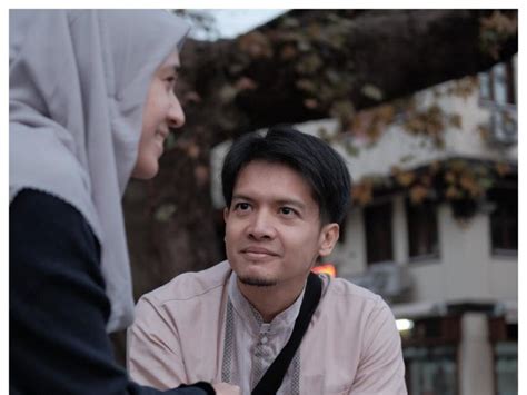 Mereka sudah berumah tangga selama tujuh tahun. Resep Pernikahan Awet Dhini Aminarti-Dimas Seto: Nggak ...