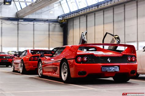 Elite® garage door, repair & installation services in west bloomfield & oakland county garage doors may look like a single solid piece of composite, wood or steel, but actually, they need many different parts in order to function properly. GTspirit Visits Elite Garage Part 2 - GTspirit