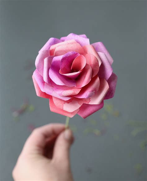 Make Gorgeous Paper Roses With This Free Paper Rose Template Its