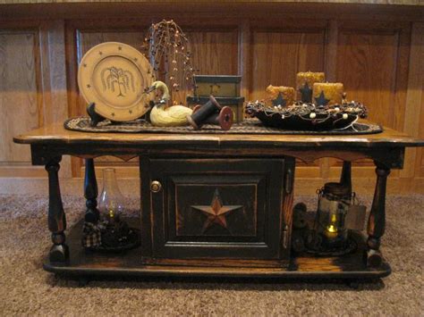 Coffee tables are our great friends while thinking about guest entertainments! 17 Best images about Primitive Decor on Pinterest ...