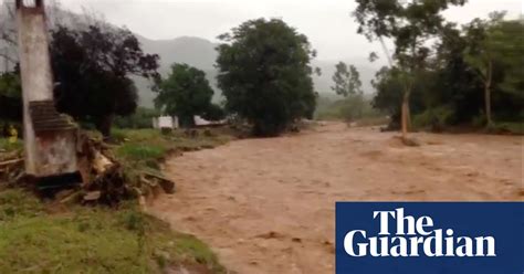 Hundreds Dead Or Missing In Devastation Of Cyclone Idai In Pictures