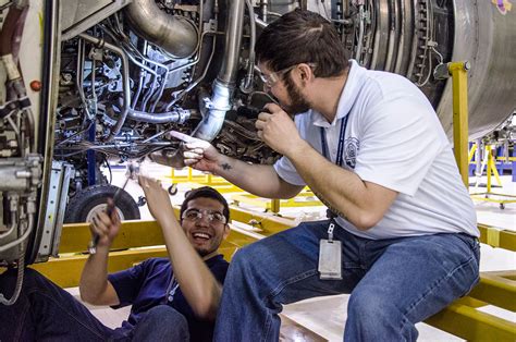 Associate Degrees In Airframe And Powerplant Technology