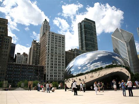 Take a look at the 25 best Chicago attractions