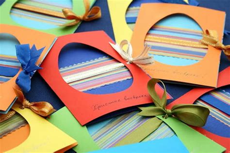 A5 pdf with full instructions and elements to make a card with moving parts. DIY Easter Card Ideas To Make at Home